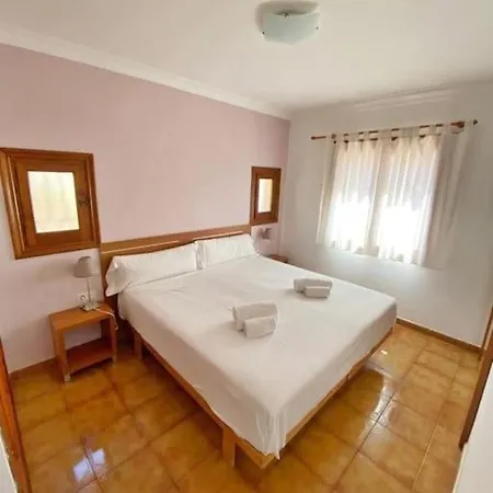Holiday home 3 Bedroom Villa, San Jaime, *