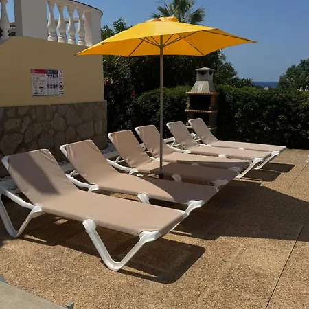 3 Bedroom Villa, San Jaime, Ferienhaus *